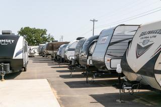 I1A1393.aiimg w320h240ar1 - RV Depot -